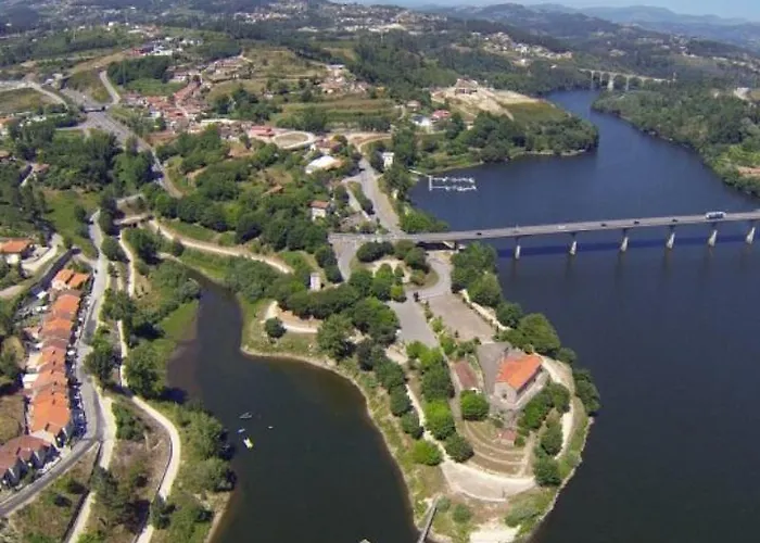 Refugio Da Pinheira * Marco de Canavezes